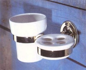 CAVENDISH - TOOTHBRUSH AND CUP HOLDER WITH CERAMIC CUP - CHR Devon & Devon DED_WM06CR